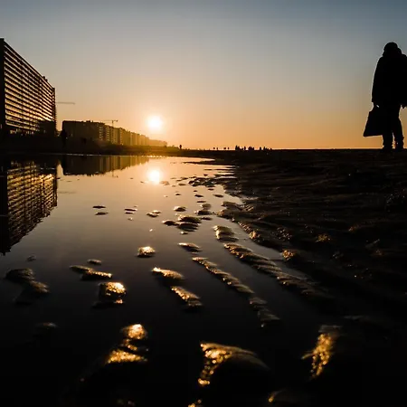 Апартаменты Pier View Остенде